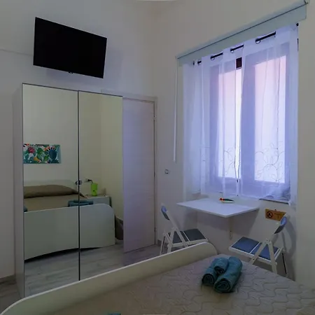Casta Diva Guest house