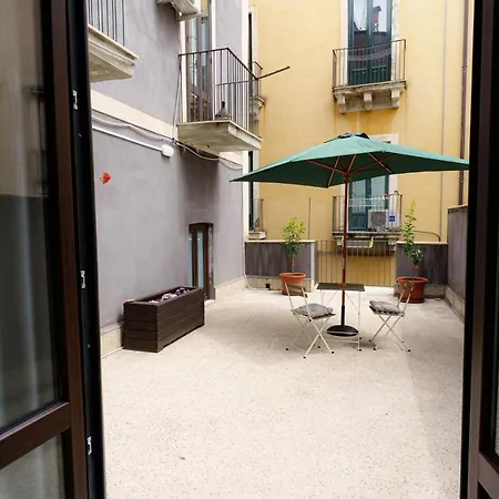 Casta Diva Guest house Catania