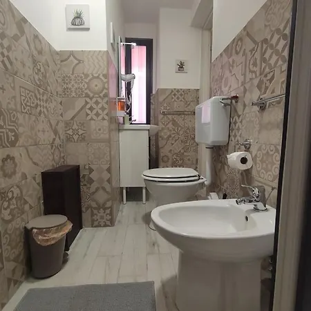 Casta Diva Guest house *